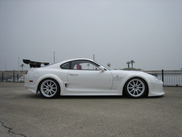 SUPRA JZA80 Type95 サイドステップ